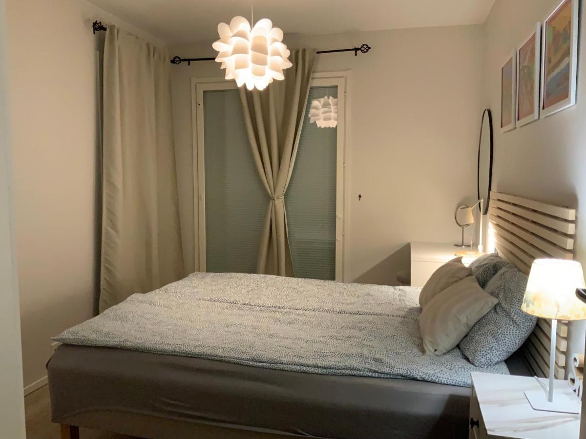 Private Room In The Shared Detached House. 万塔 外观 照片